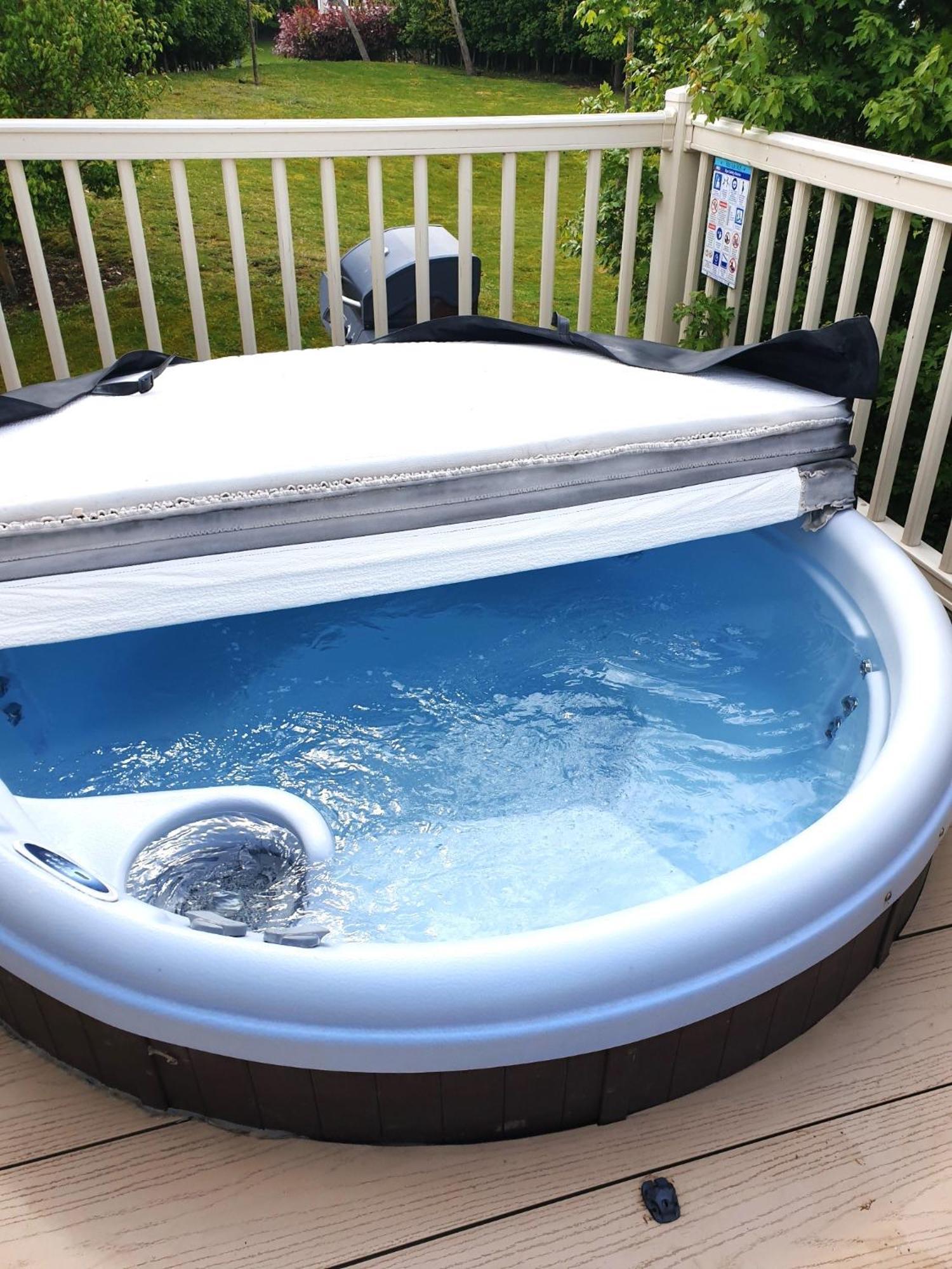 16 Anglers Acre Luxury Hot Tub Break Tattershall Lakes ภายนอก รูปภาพ
